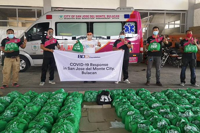 8,000 families receive food aid from BDO Foundation